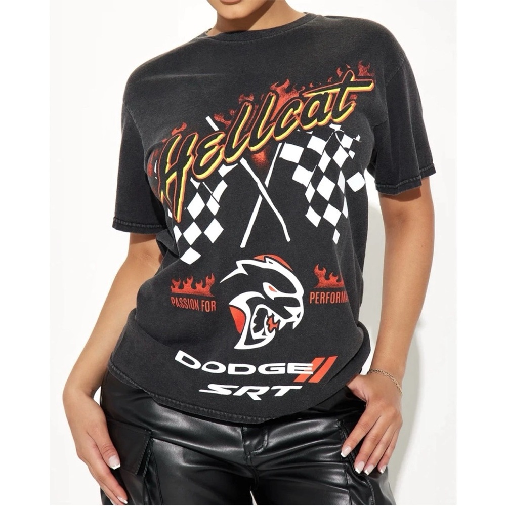 Dodge Hellcat Red White Black  Wash Cotton Graphic T-Shirt  Size XXL New [flaw]